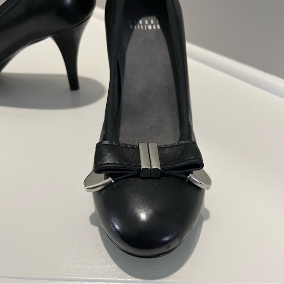 Stuart Weitzman Rounded Toe Leather Black Heels - Picture 3 of 16